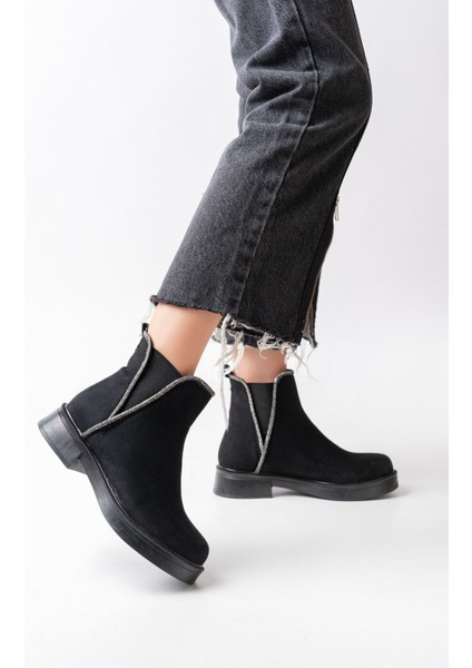 02-02 Siyah Süet Taş Aksesuarlı Lastikli Günlük Kadın Bot fiyatları
