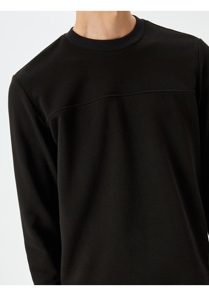 Bisiklet Yaka Uzun Kollu Pamuk Karışımlı Dikiş Detaylı Basic Sweatshirt indirimleri