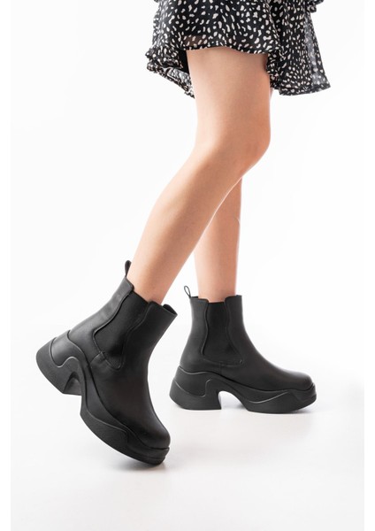FZ-2400 Siyah Yüksek Tabanlı Lastikli Günlük Kadın Bot fiyatları