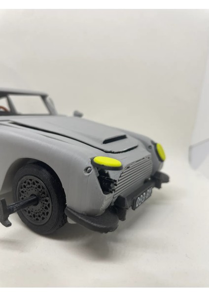 Aston Martin Db5 007 Edition Araba Maketi