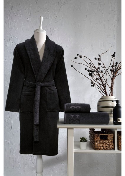 Siyah Şal Yaka Bornoz, Yumuşak Pamuk Malzeme, Rahat ve Şık Tasarım modelleri