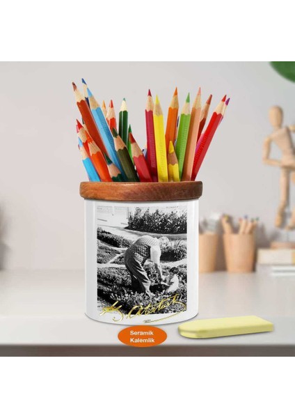 Bahçede Manevi Kızıyla Mustafa Kemal Atatürk Ahşap Seramik Kalemlik - 1 fiyatları