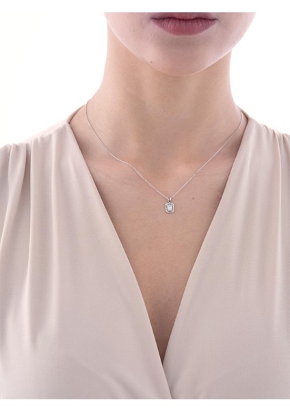 0,15 Karat Baget Pırlanta Kolye fırsatları