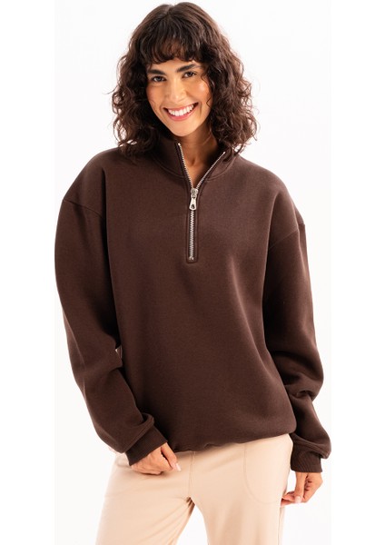 Oversize Fit Dik Yaka Yarı Fermuarlı Şardonlu Acı Kahve Kadın Sweatshirt - Cass