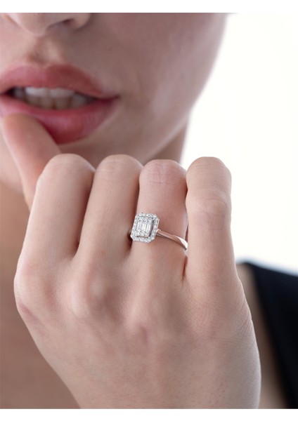 0,28 Karat Baget Pırlanta Yüzük fiyatları