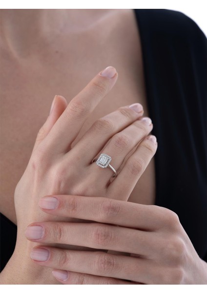 0,28 Karat Baget Pırlanta Yüzük modelleri