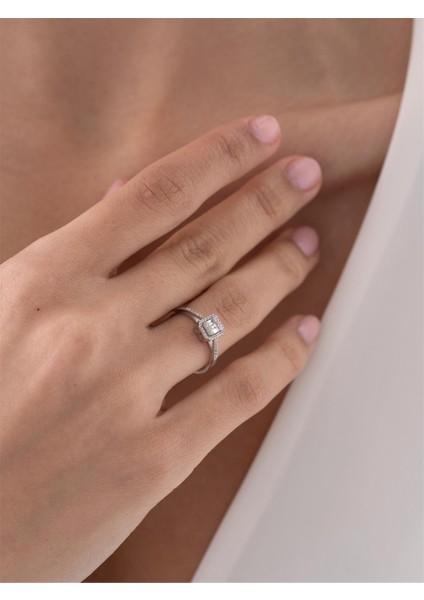 0,21 Karat Baget Pırlanta Yüzük fiyatları