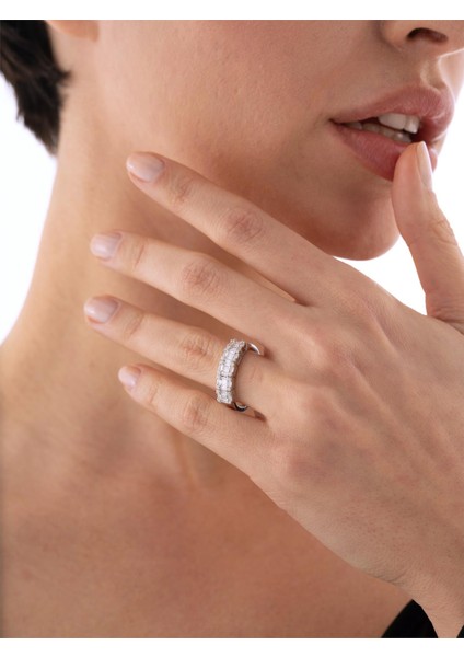 0,40 Karat Baget Pırlanta Yüzük modelleri