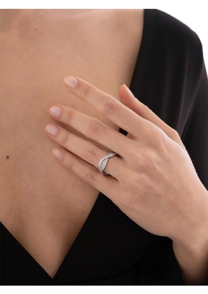 Sonsuzluk Pırlanta Yüzük