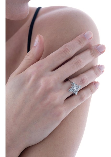 0,43 Karat Tasarım Pırlanta Yüzük modelleri