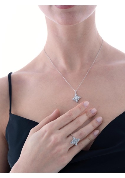 0,43 Karat Tasarım Pırlanta Yüzük fırsatları