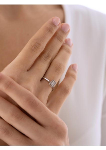 0,09 Karat Baget Pırlanta Yüzük indirimleri