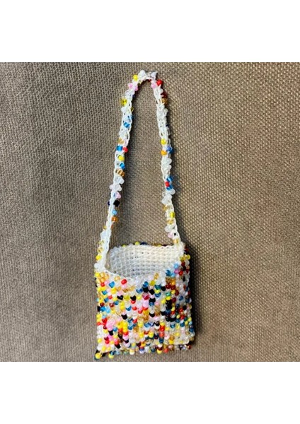 El Yapımı Renkli Boncuk Anahtarlık - 4 x 5 cm