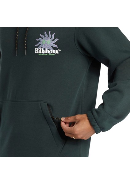 Compass Pullover