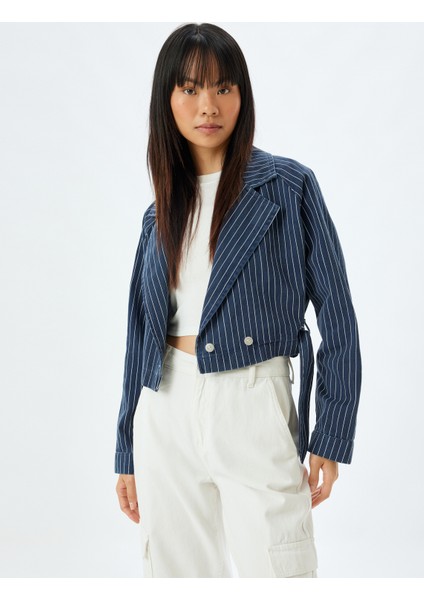 Ceket Geniş Yaka Kemer Detaylı Bol Kalıp