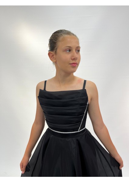 Kız Çocuk Abiye Siyah Askılı Uzun Şifon Kolları Çıkabilen Drape Yaka Abiye Elbise 10-15 Yaş indirimleri