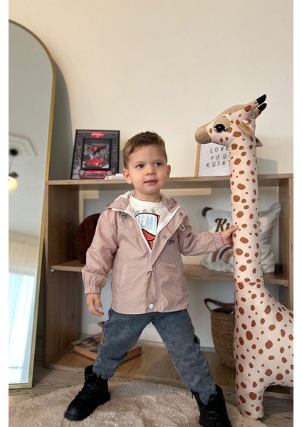 Kurukafa Desenli Yağmurluklu Erkek Çocuk 3 lü takım - Vizon