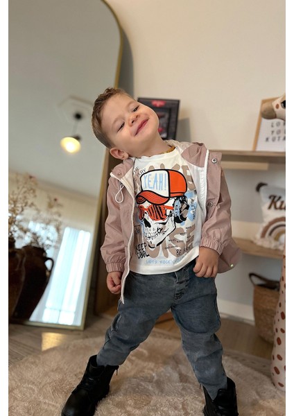 Kurukafa Desenli Yağmurluklu Erkek Çocuk 3 lü takım - Vizon fiyatları