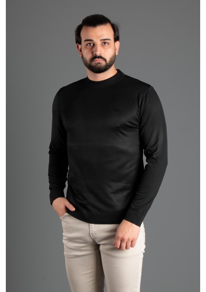 Erkek Yarım Boğazlı Triko Kazak