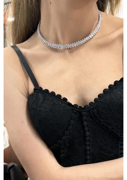 Marq Kesim Zirkon Taşlı Dönmeyen Kalıplı Suyolu Choker Kolye indirimleri