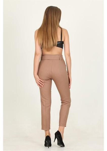 Dipmoda kadın camel kemerli yüksek bel havuç pantolon QNS033