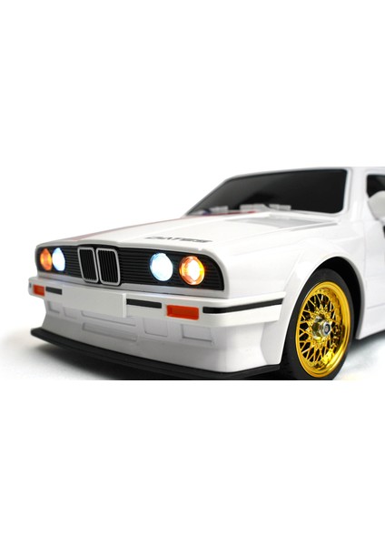 Retro Drift 1:16 Ölçek 2.4g Rc Araba 7.4V Lithium Şarj Edilebilir Harika Drift