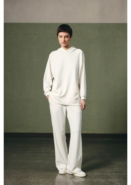 Kadın Soft Touch Uzun Kollu Fermuar Detaylı Sweatshirt