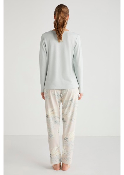 Yumuşak Dokulu Pijama Takımı