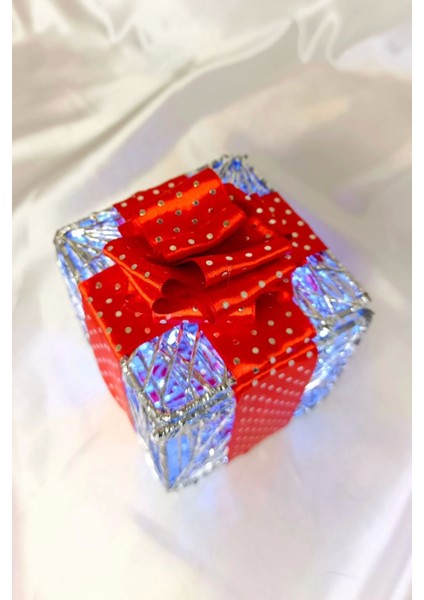Yılbaşı Ağacı Noel LED Işıklı Hediye Kutusu Paketi Yılbaşı Gümüş 10*10*10