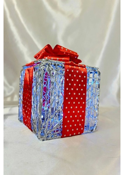 Yılbaşı Ağacı Noel LED Işıklı Hediye Kutusu Paketi Yılbaşı Gümüş 10*10*10