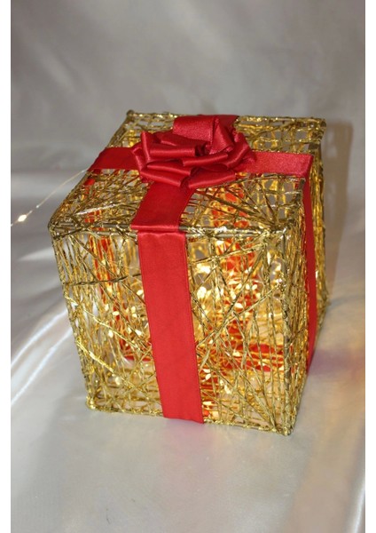 Yılbaşı Ağacı Noel LED Işıklı Hediye Kutusu Paketi Yılbaşı Gold 15*15*15 indirimleri