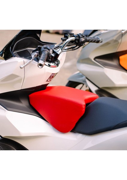 PROVANCE HONDA Dio Activa Motosiklet Çocuk Koltuğu, Siyah Deri, KOLSUZ, 4-8 Yaş Arası, HEDİYELİ
