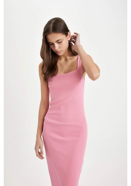Bodycon Vücuda Oturan Basic Düz Kare Yaka Fitilli Kaşkorse Kolsuz Midi Elbise Z7577AZ24SM