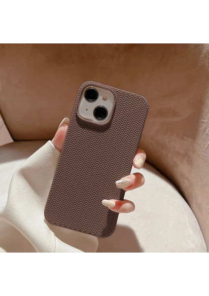 Apple iPhone 15 Uyumlu Kılıf Zebana Woven Silikon Kılıf Kahverengi fiyatları