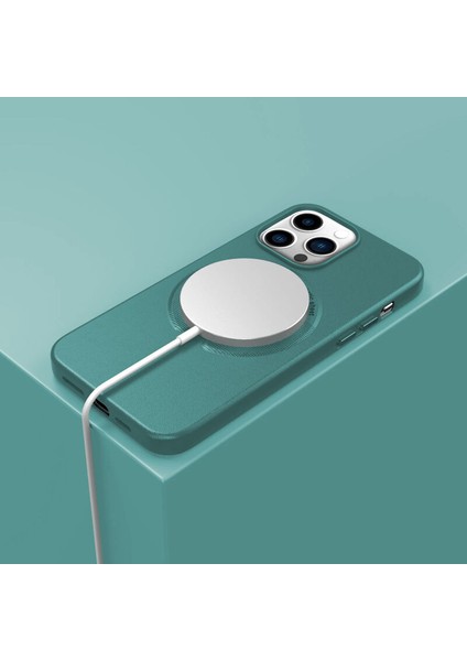 Apple iPhone 12 Pro Max Kılıf Lansman Magsafe Silikon Kılıf (Kablosuz Şarj Destekli) Açık Yeşil fiyatları