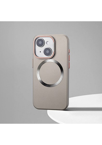 Apple iPhone 15 Uyumlu Kılıf Zebana Titanium Rubber Kılıf (Kablosuz Şarj Destekli) Natürel Titanyum indirimleri