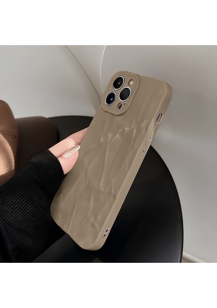 Apple iPhone 14 Pro Max Uyumlu Kılıf Zebana Soft Wrink Silikon Kılıf Açık Kahverengi