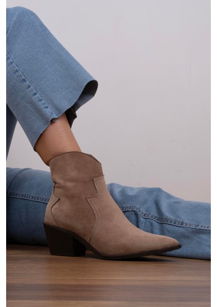 Kısa Kovboy Bot Vizon Süet modelleri