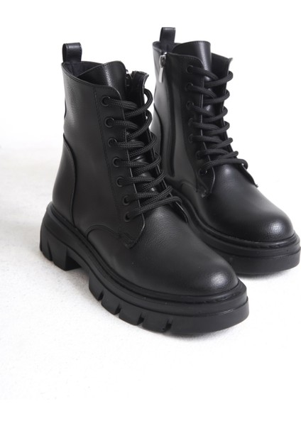 Betty Kadın Siyah Bot modelleri