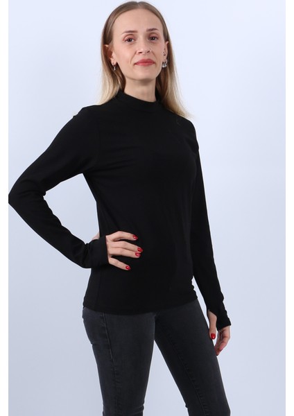 Kadın Uzun Kollu Boğazlı Parmak Detaylı Body