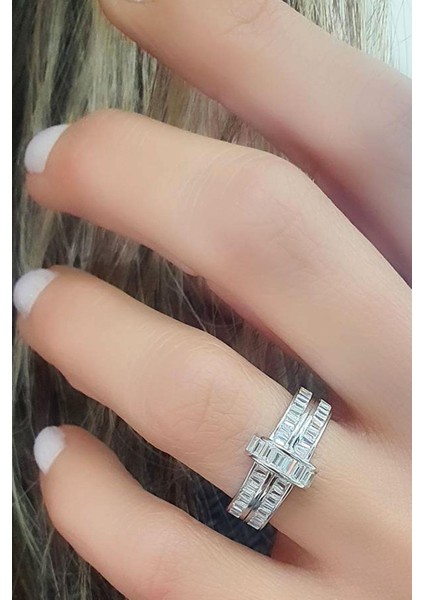 Baget Zirkon Taşlı 925AYAR Gümüş Italyan Tasarımı Trend Yüzük