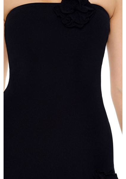 F21 Gül Detaylı Mini Elbise