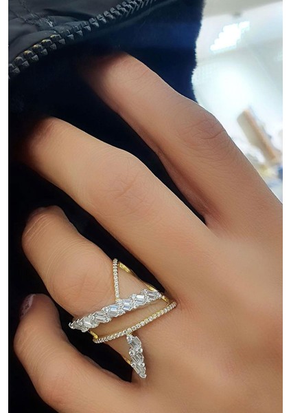 Baget Zirkon Taşlı İtalyan Tasarımı 925ayar Gümüş Üzerine Altın Kaplama Çift Renkli Tasarım Yüzük fiyatları