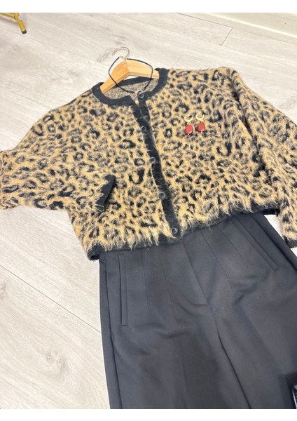 Marka Model Sakallı Hırka - Leopar