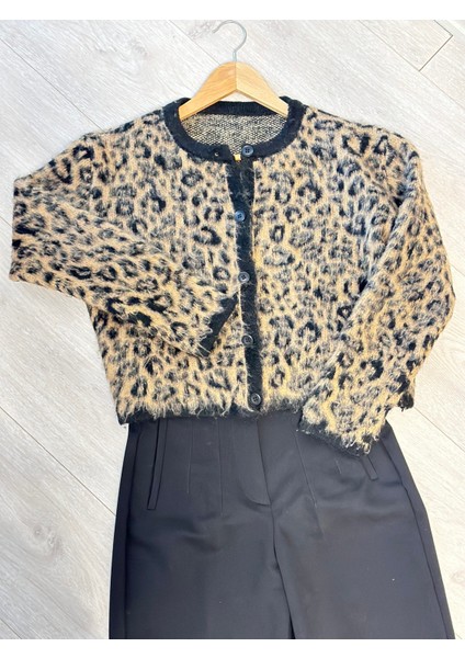 Marka Model Sakallı Hırka - Leopar