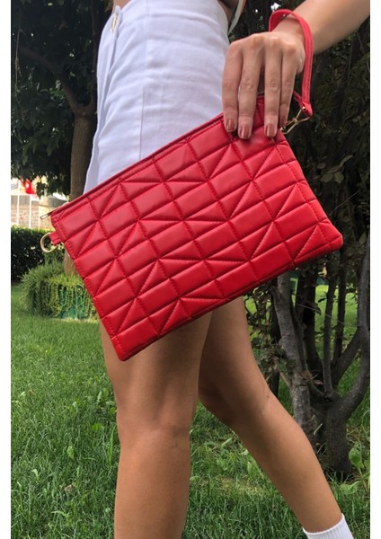 Üçgen Desenli Portföy Clutch El Çantası