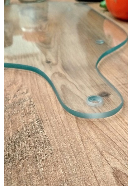Askılı cam kesme tahtası, 20x35,5 cm, 5 mm kalınlık, bej renk, dekoratif ve kullanışlı