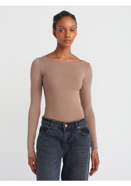 31332 Kayık Yaka Uzun Kollu Top-Vizon