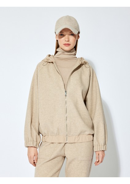 x Şahika Ercümen - Uzun Kollu Kaşe Dokulu Fermuarlı Kapüşonlu Sweatshirt modelleri