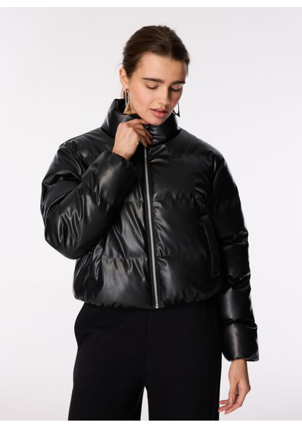 Siyah Kadın Mont M4WL-MNT-1060